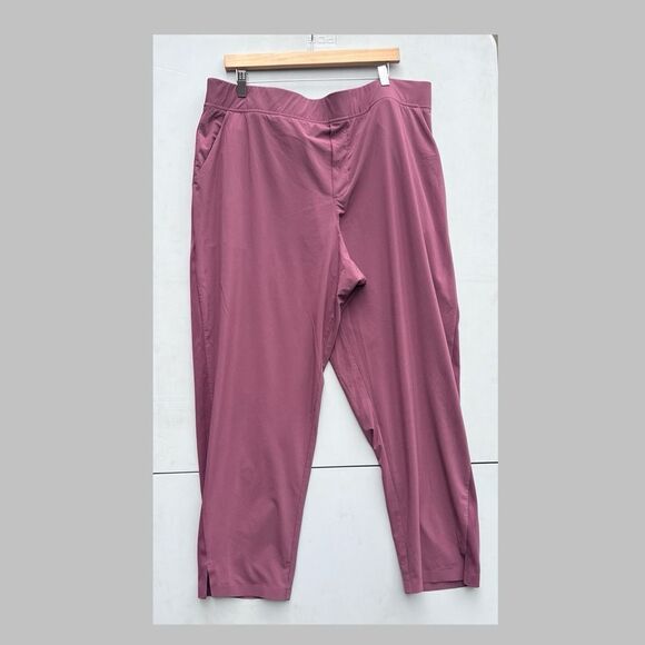 Athleta Brooklyn Ankle Pants - Picture 3 of 8